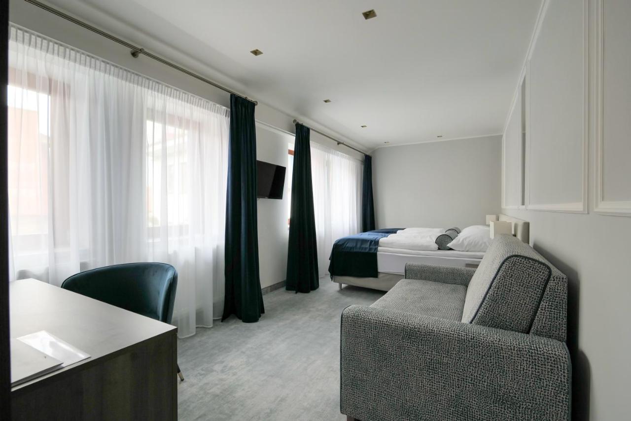 Hotel Zlata Hvezda Litomyšl Buitenkant foto