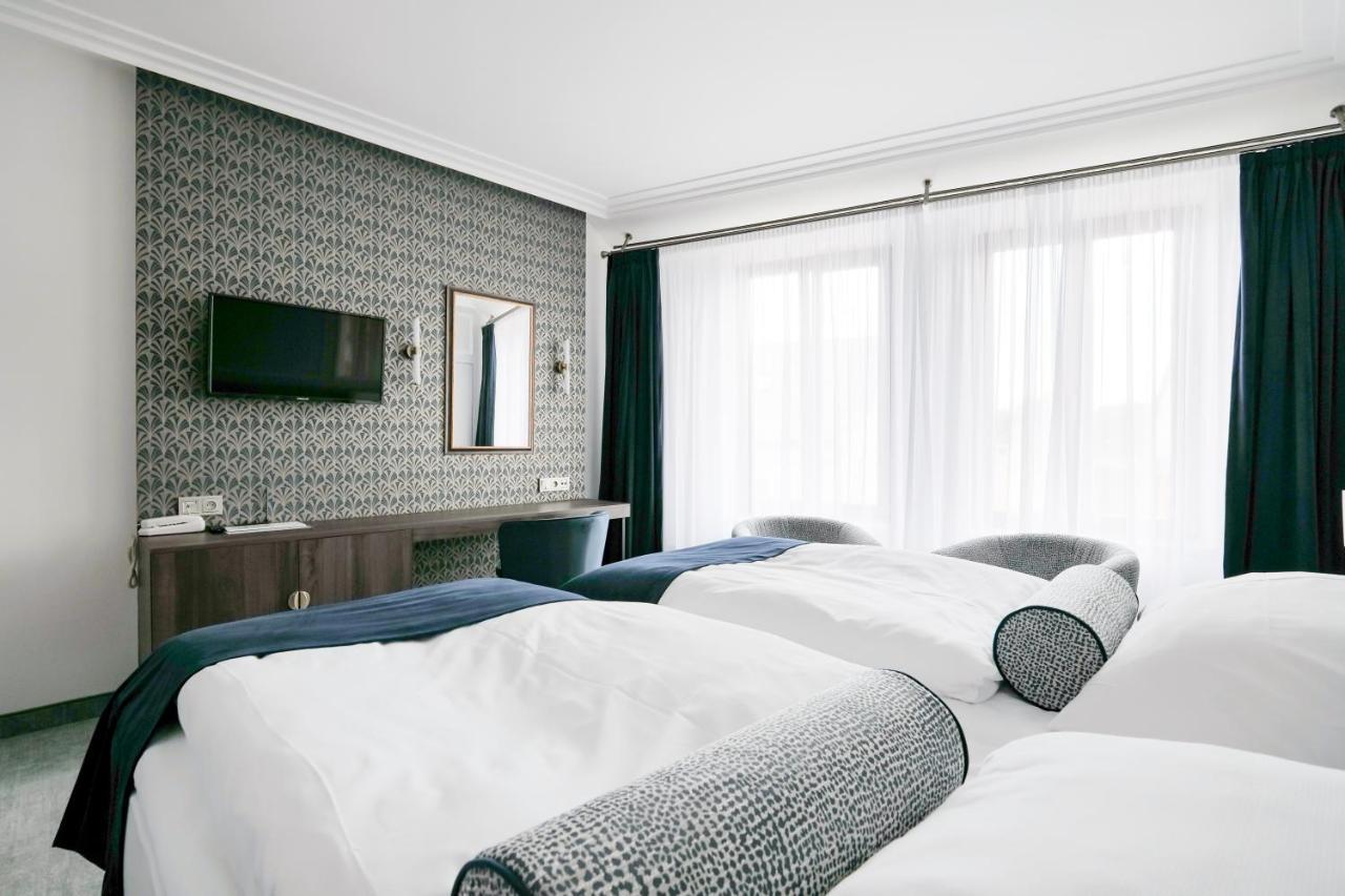 Hotel Zlata Hvezda Litomyšl Buitenkant foto